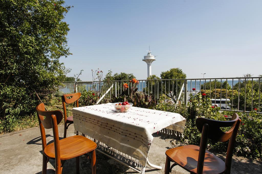 Sultanahmet Gardens - Istanbul — Photos 3